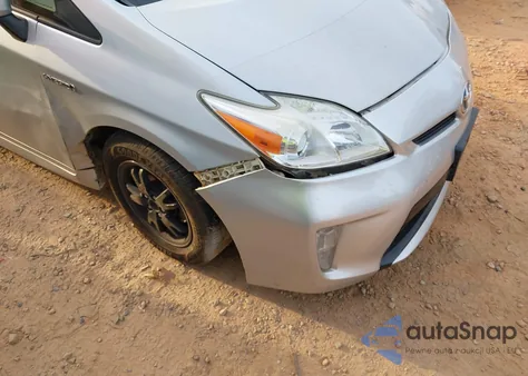2014 Toyota Prius Three from USA, damaged, VIN JTDKN3DUXE0386653